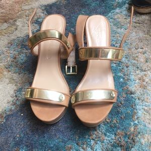 Tan with gold accent wedges